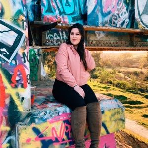 Meet your Posher, Britt